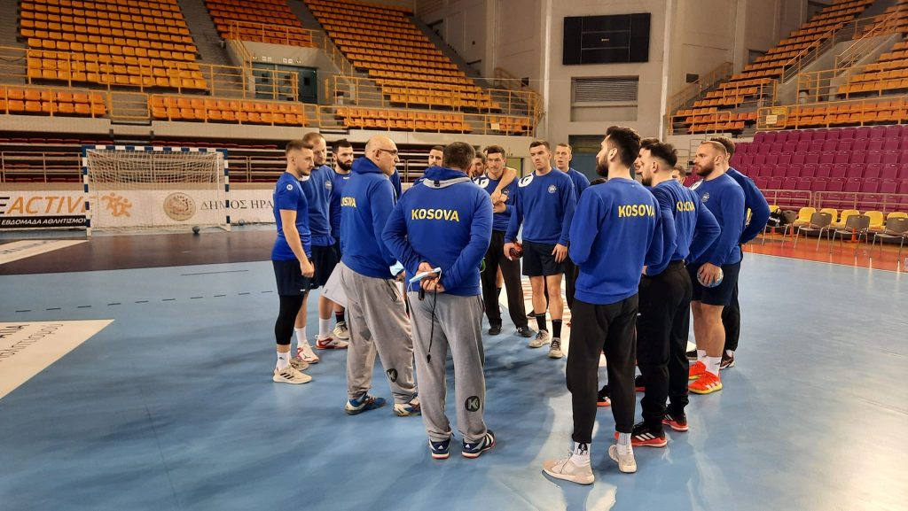 Kosova përgatitet në Greqi, gati për ndeshjen e nesërme